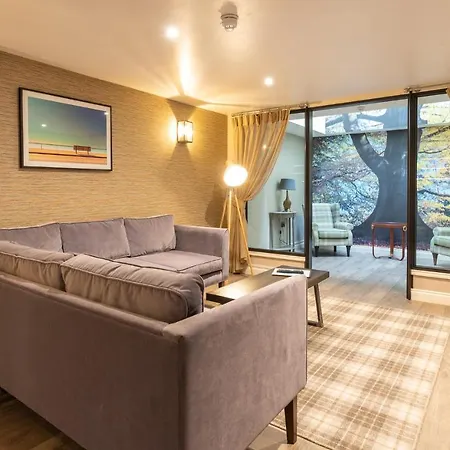 The Lawrance Luxury - 4* יורק