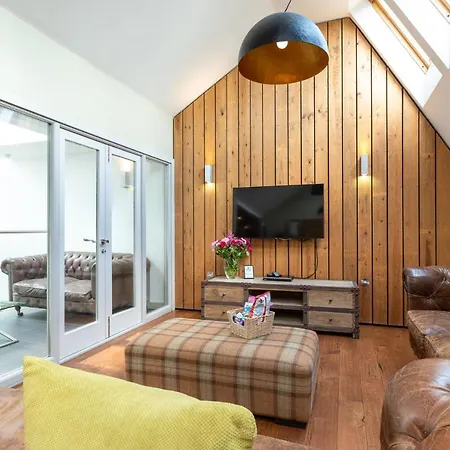 The Lawrance Luxury - 4*