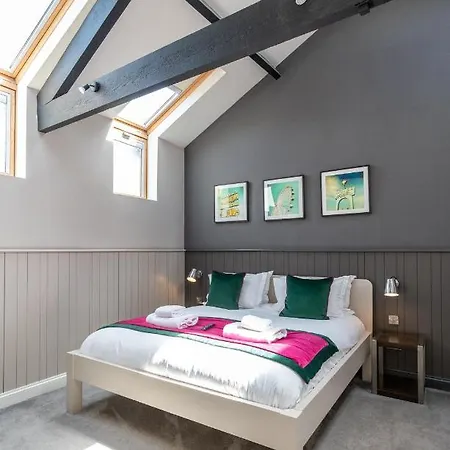 The Lawrance Luxury - 4*