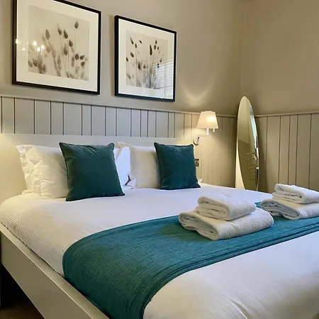 The Lawrance Luxury - 4*