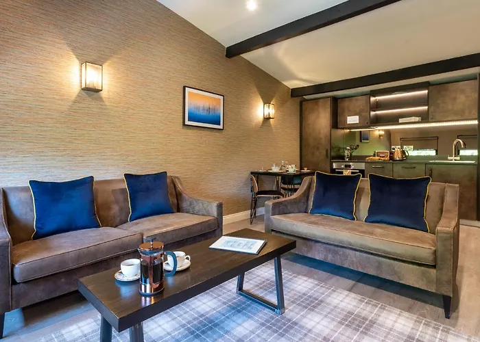 劳伦斯奢华公寓 - 公寓式酒店 4*