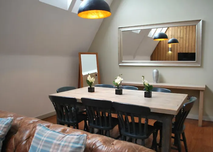 劳伦斯奢华公寓 - 公寓式酒店