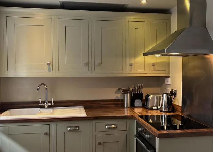 劳伦斯奢华公寓 - 公寓式酒店