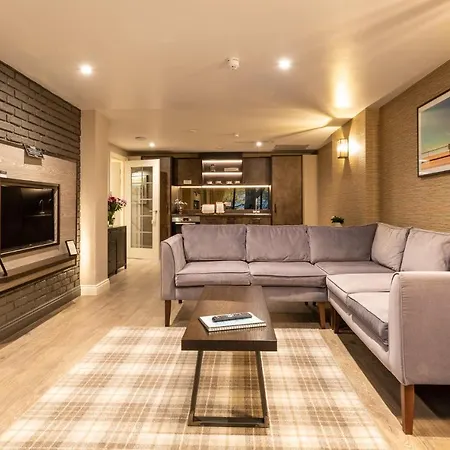 The Lawrance Luxury - 4* York